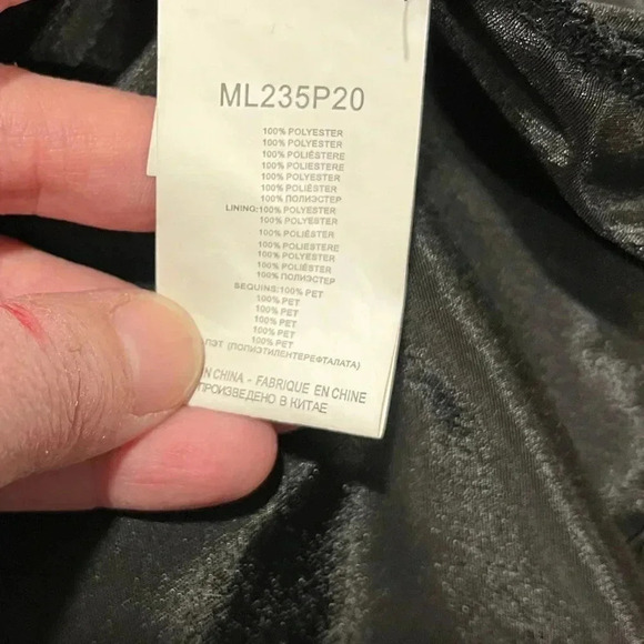 📍 LILI SIDONIO MOLLY BRACKEN Black  Sequin Mini Dress size M/L - Picture 6 of 9